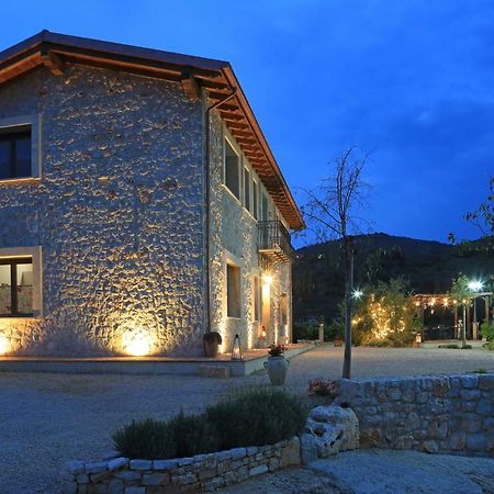 Gasthaus Casale Madeccia Sonnino Exterior foto